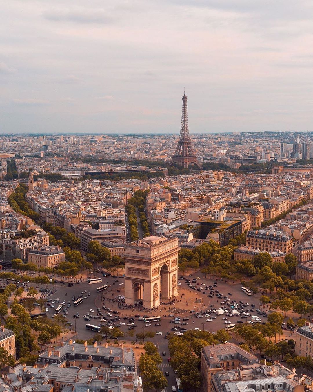 პარიზი  (25 იანვარი – 29 იანვარი )