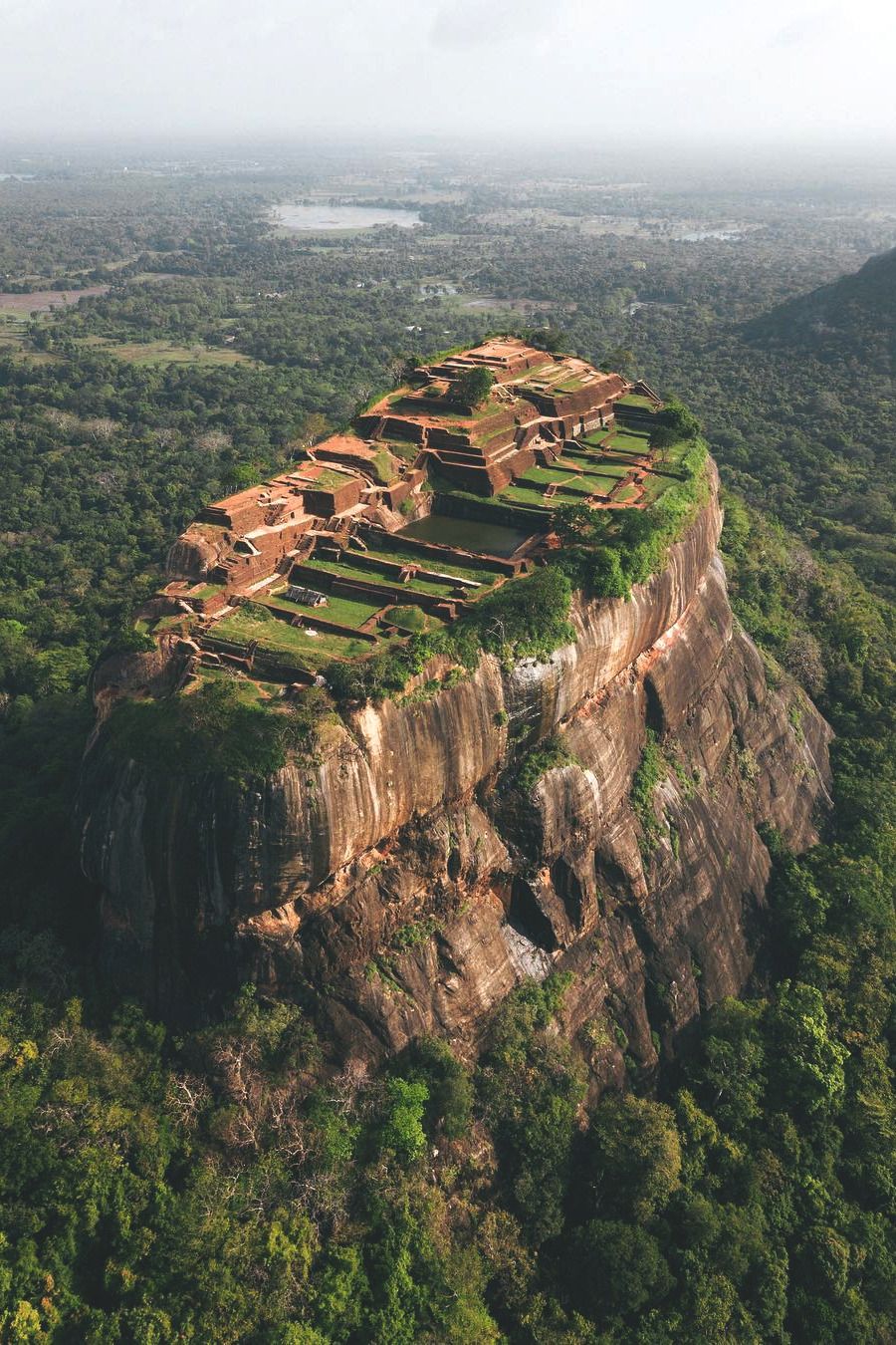 შრი ლანკა ( 11 დეკემბერი – 18 დეკემბერი )