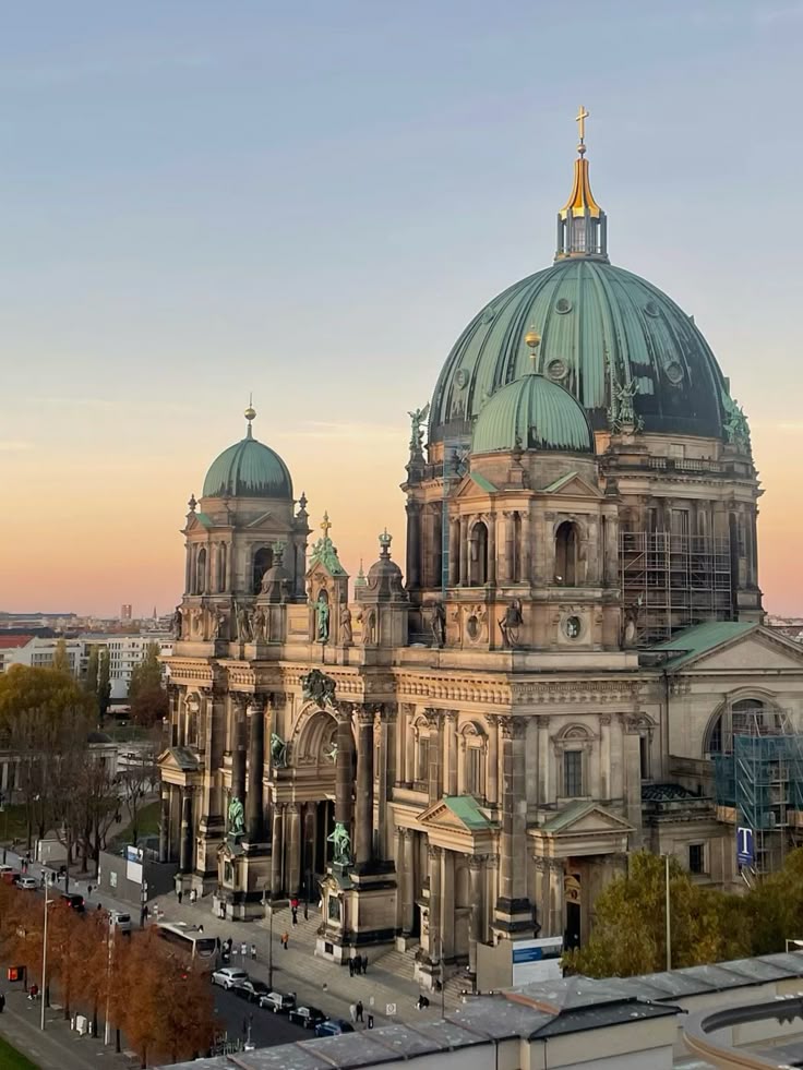 ბერლინი  (11 იანვარი – 15 იანვარი )