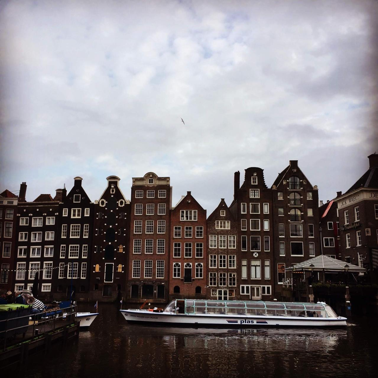 ამსტერდამი (23 აპრილი – 30 პრილი)