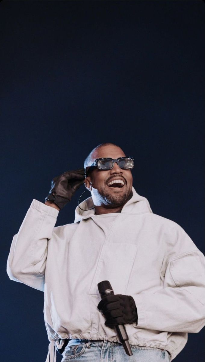 ნიდერლანდები / არნემი / Kanye West Concert (5 ივნისი – 10 ივნისი)